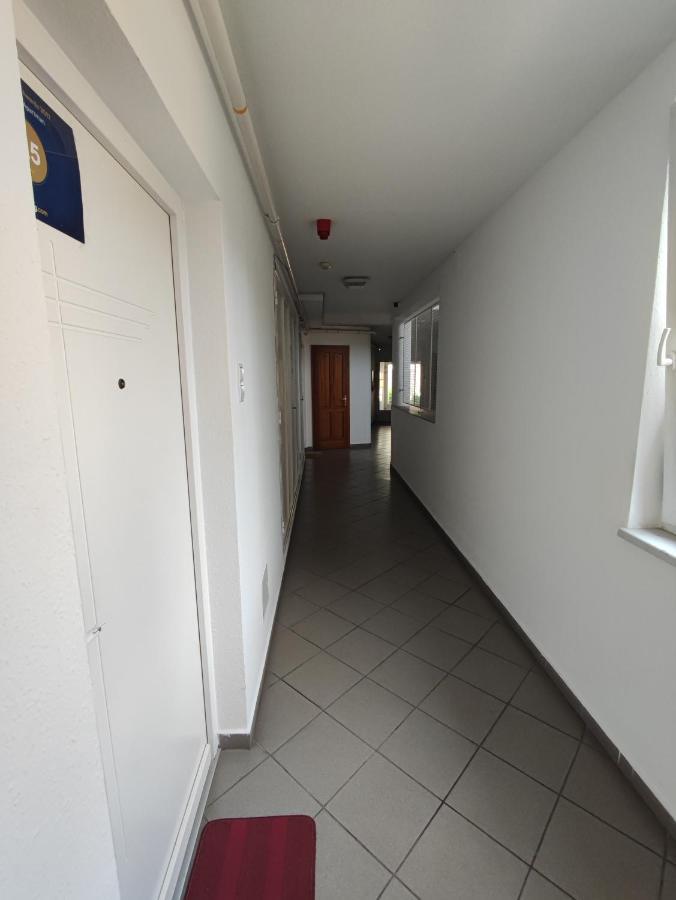 City Center Apartman Zalaegerszeg Ngoại thất bức ảnh